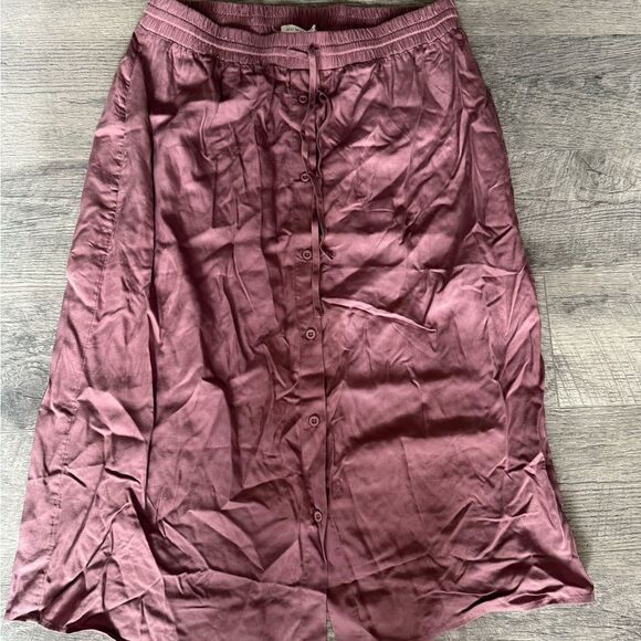 Pink Midi A-Line Skirt with Wrinkled Texture for Casual Work - Picture 1 of 2